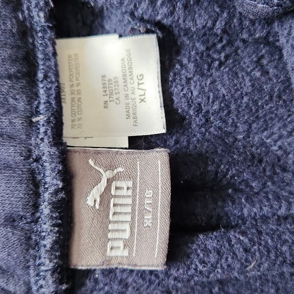 PUMA Boys XL Heavy weight Track pant Navy LIKE NEW! - Picture 4 of 6